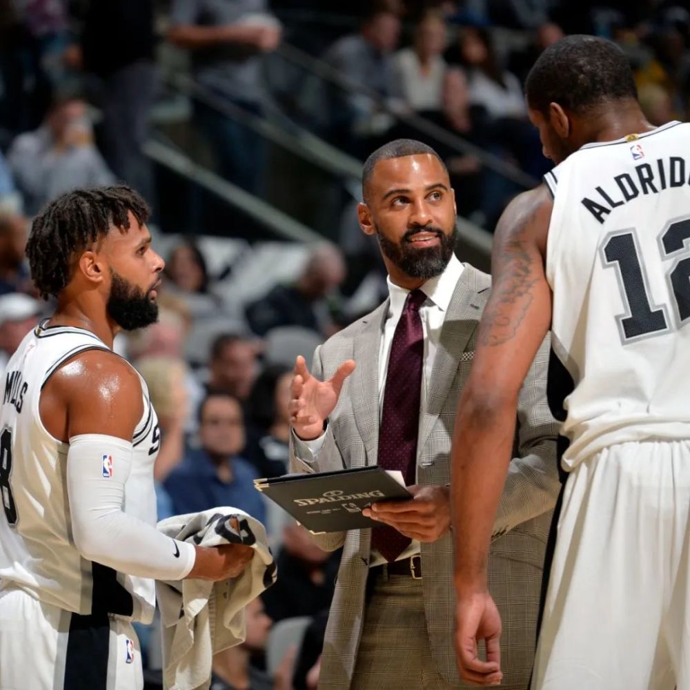 在了放大镜 在了放大镜