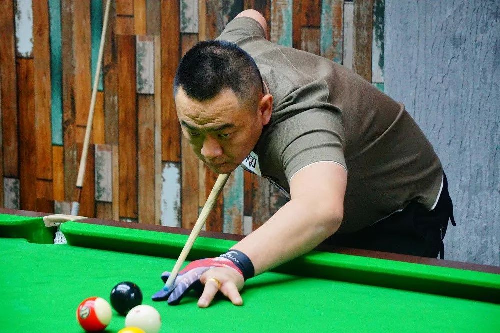 尽量把连续 尽量把连续